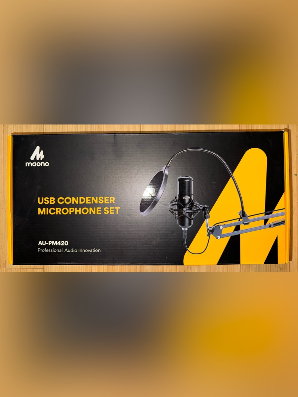Maono AU-PM420 USB Condenser Microphone Set - Black